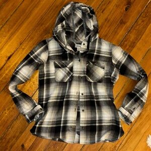 Carhartt hooded flannel🔥